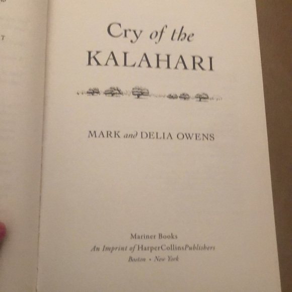 CRY OF THE KALAHARI & THE EYE OF THE ELEPHANT • BUNDLE 2 SOFTCOVER BOOKS - Picture 8 of 17